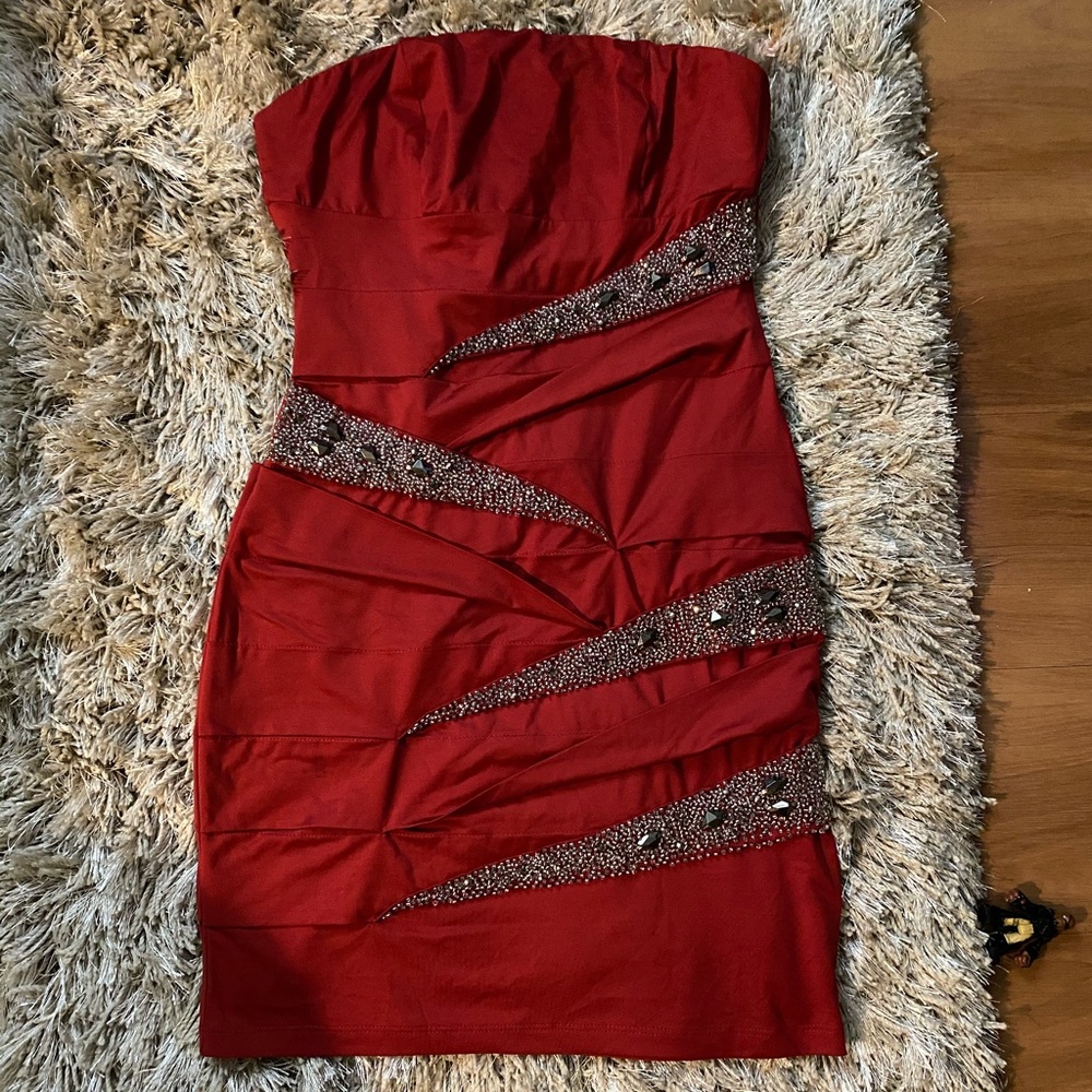 Strapless dress